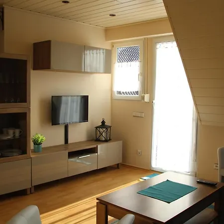 Auf Der Blumenstrasse Apartmán Nettetal